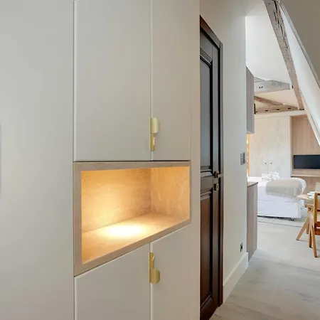 New - 2p - Place-vendome Appartement