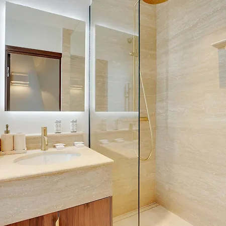 New - 2p - Place-vendome Appartement *
