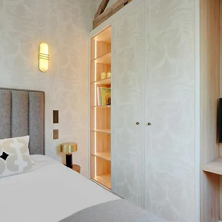 New - 2p - Place-vendome * Париж