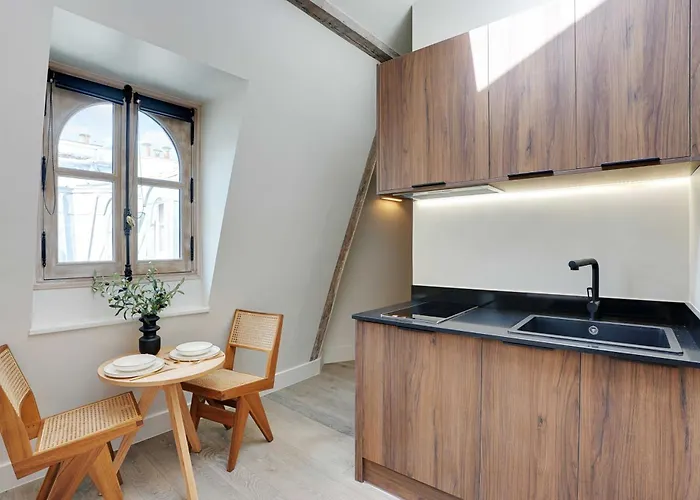 New - 2p - Place-vendome Париж