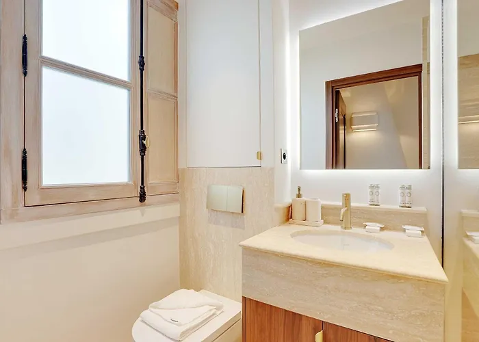 New - 2p - Place-vendome