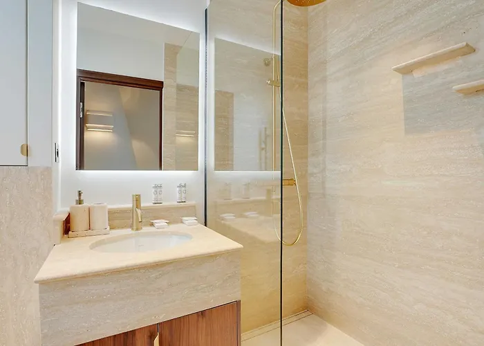 New - 2p - Place-vendome Apartment *